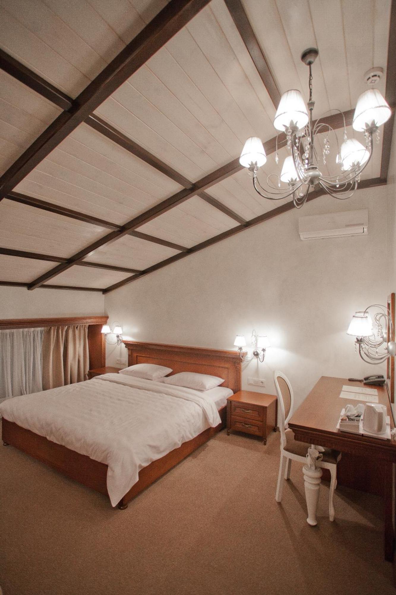 Orly Park-Hotel Kyjev Pokoj fotografie