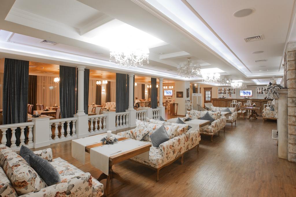 Orly Park-Hotel Kyjev Exteriér fotografie