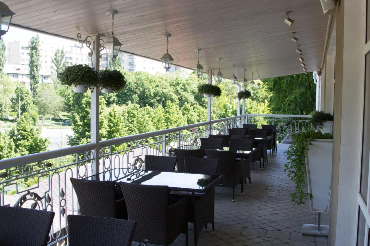 Orly Park-Hotel Kyjev Exteriér fotografie